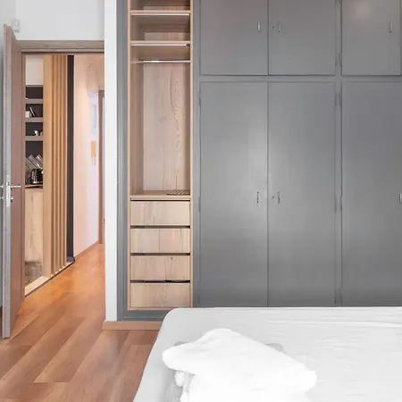 Apartment Lovely 2 Bedroom In Excellent Location Athens